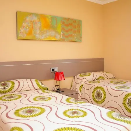 Вилла Torrecarrals Sleeps 10 Pool Wifi *
